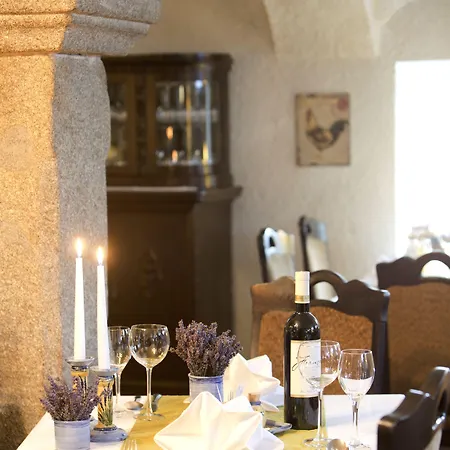 Logis L'auberge Gutshof Hotel 2*