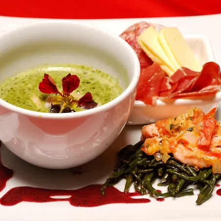 Logis L'auberge Gutshof Hotel