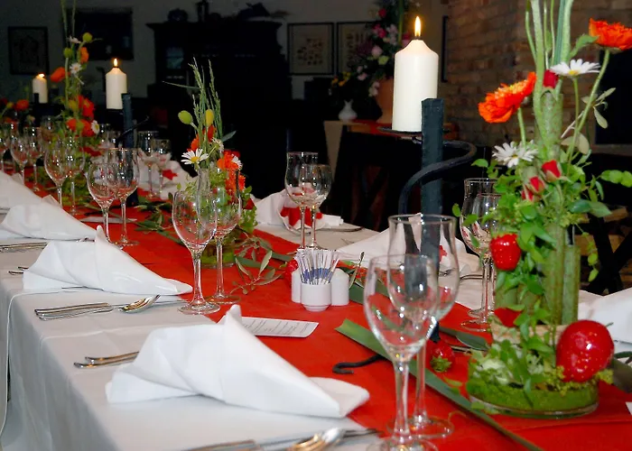 فندق Logis L'auberge Gutshof 2*