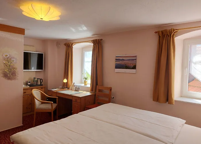 فندق Logis L'auberge Gutshof بيشوفسفيردا