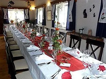 Logis L'auberge Gutshof بيشوفسفيردا