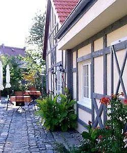 Logis L'auberge Gutshof فندق