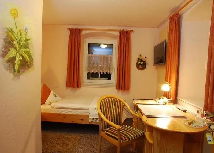 Logis L'auberge Gutshof فندق