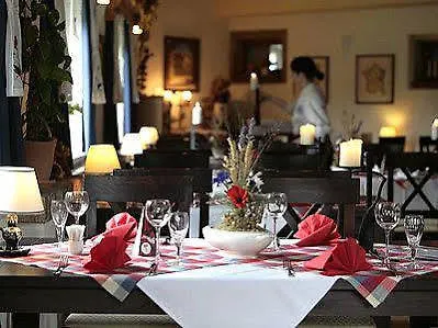 Logis L'auberge Gutshof 2* بيشوفسفيردا